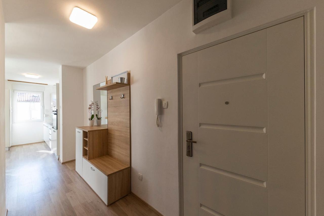 דירות זאדאר Apartman Morena מראה חיצוני תמונה
