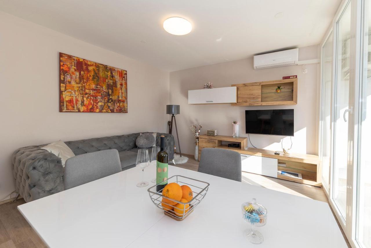 דירות זאדאר Apartman Morena מראה חיצוני תמונה